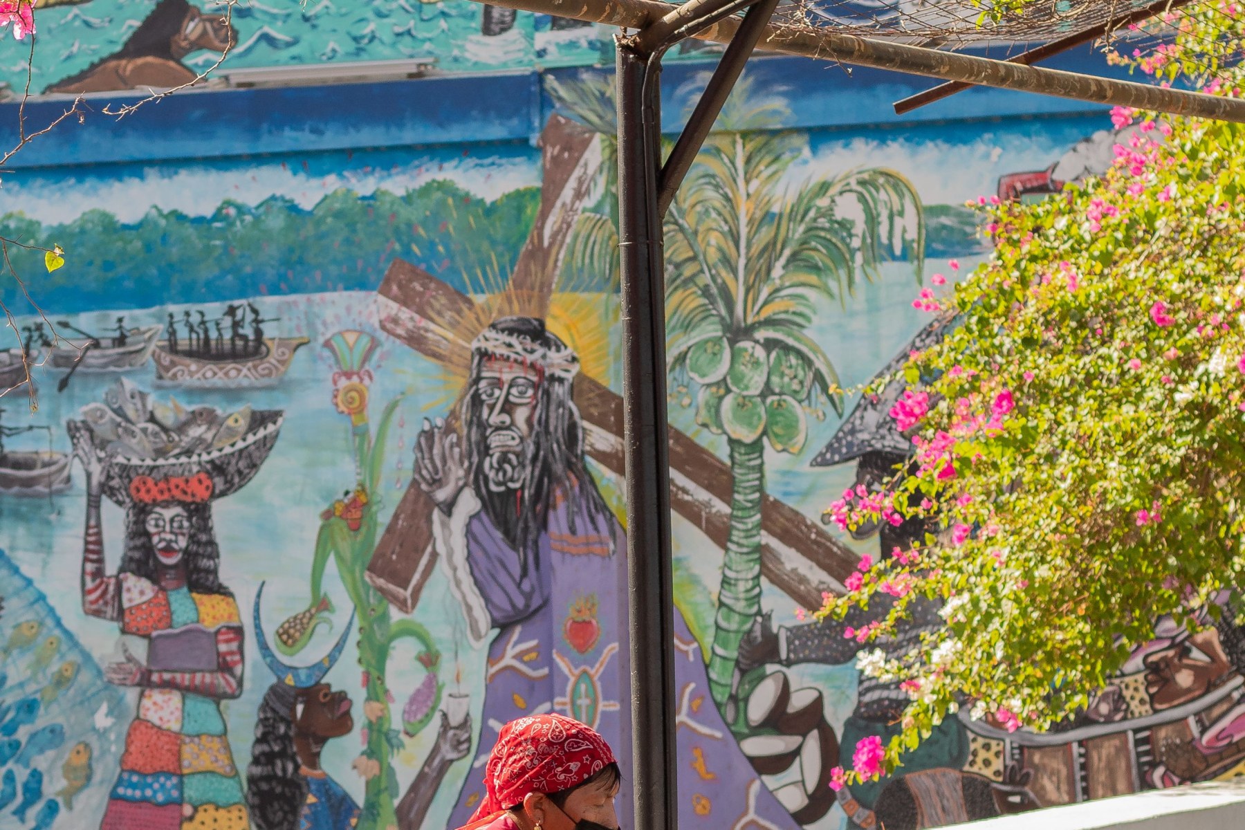 Panamanian handicraft as a reference to local identity